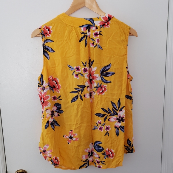 Old Navy || Yellow Floral Tie Neck Tank - Picture 3 of 4